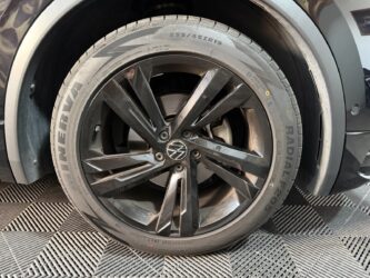 VOLKSWAGEN TIGUAN 2.0 TDI 150ch DSG7 R-Line complet