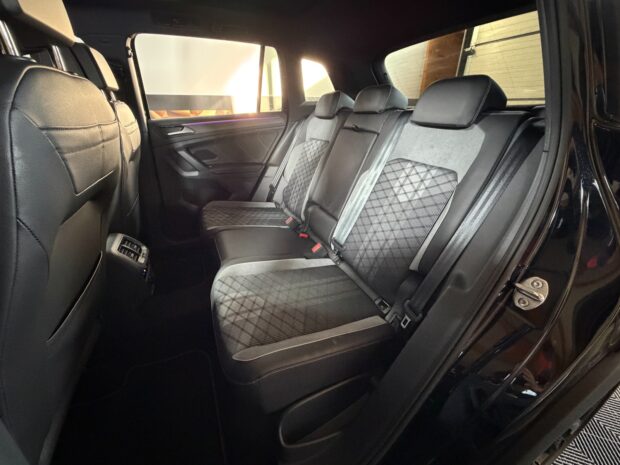 VOLKSWAGEN TIGUAN 2.0 TDI 150ch DSG7 R-Line complet