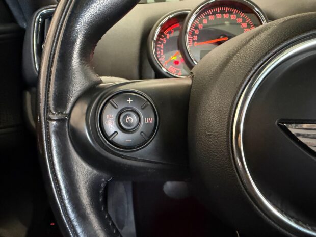MINI COUNTRYMAN F60 136 ch BVA6 Cooper Red Hot Chili complet