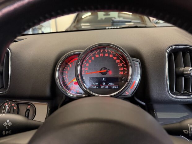 MINI COUNTRYMAN F60 136 ch BVA6 Cooper Red Hot Chili complet