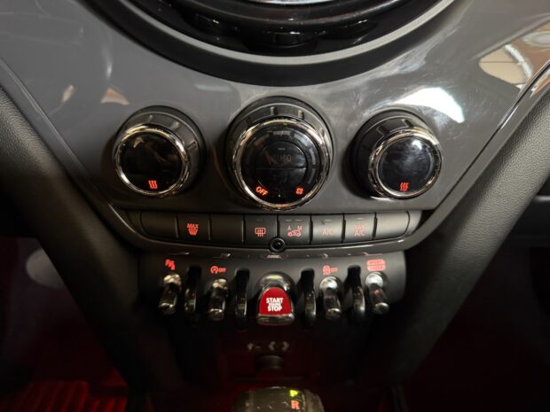 MINI COUNTRYMAN F60 136 ch BVA6 Cooper Red Hot Chili complet