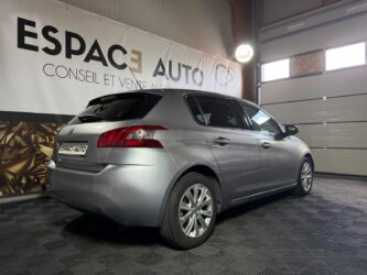 PEUGEOT 308 1.6 BlueHDi 100ch S&S BVM5 Style complet