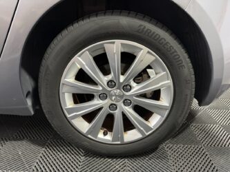 PEUGEOT 308 1.6 BlueHDi 100ch S&S BVM5 Style complet