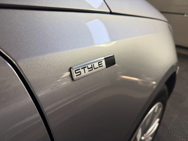 PEUGEOT 308 1.6 BlueHDi 100ch S&S BVM5 Style complet