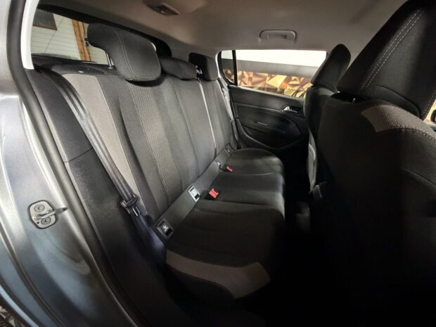 PEUGEOT 308 1.6 BlueHDi 100ch S&S BVM5 Style complet