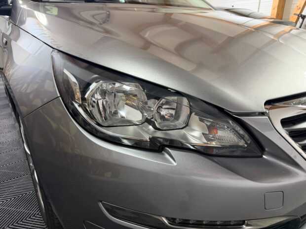 PEUGEOT 308 1.6 BlueHDi 100ch S&S BVM5 Style complet