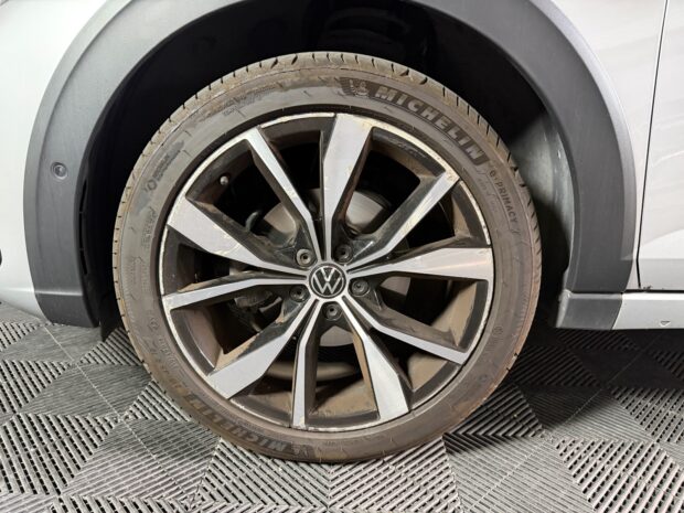 VOLKSWAGEN TAIGO 1.5 TSI 150 DSG7 R-Line complet