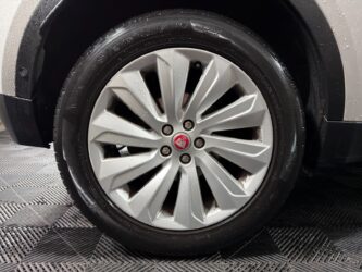 JAGUAR E-PACE 2.0 D – 180 ch AWD BVA S complet