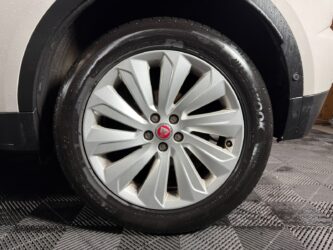 JAGUAR E-PACE 2.0 D – 180 ch AWD BVA S complet