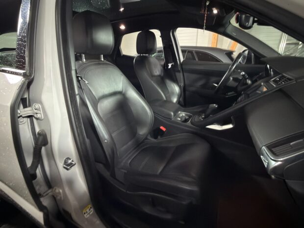 JAGUAR E-PACE 2.0 D – 180 ch AWD BVA S complet