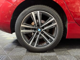 BMW SERIE 1 F40 116d 116 ch Business Design complet