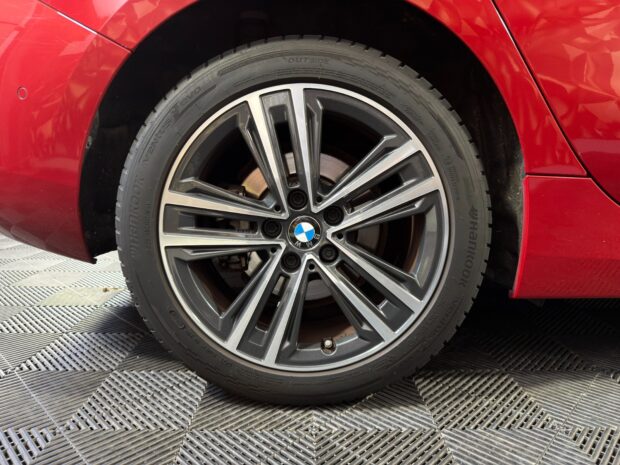 BMW SERIE 1 F40 116d 116 ch Business Design complet