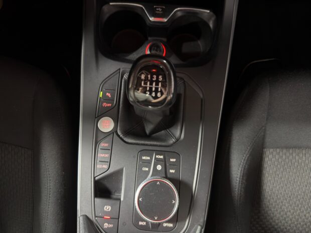 BMW SERIE 1 F40 116d 116 ch Business Design complet