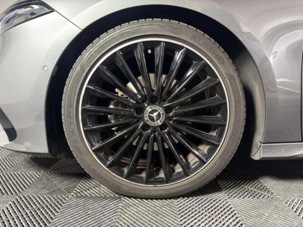 MERCEDES CLASSE A 200 d 8G-DCT AMG Line complet