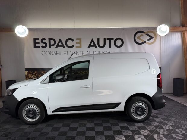 RENAULT KANGOO VAN TCE 130 EDC7 complet