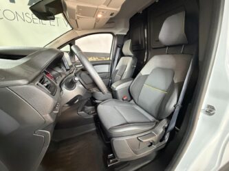 RENAULT KANGOO VAN TCE 130 EDC7 complet
