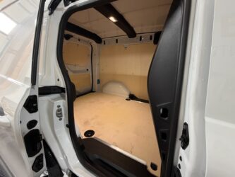RENAULT KANGOO VAN TCE 130 EDC7 complet