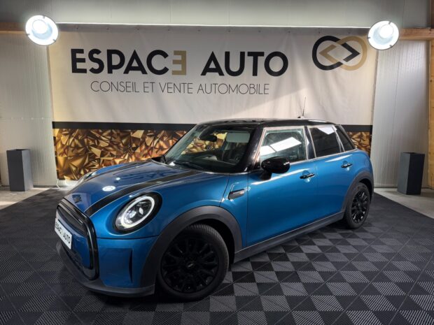 MINI HATCH 5 PORTES F55 LCI II Cooper 136 ch BVA7 Edition Premium complet