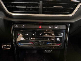 VOLKSWAGEN T-ROC 2.0 TDI 150 Start/Stop DSG7 R-Line complet
