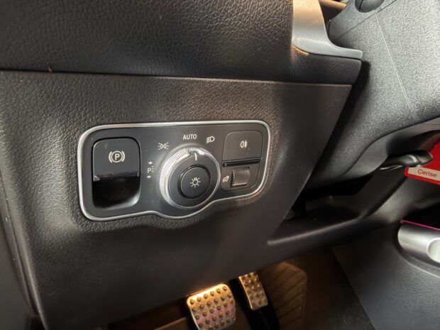 MERCEDES GLB 200 d 8G-DCT AMG Line complet