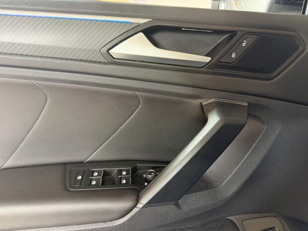 VOLKSWAGEN TIGUAN 1.5 TSI 150ch DSG7 R-Line complet