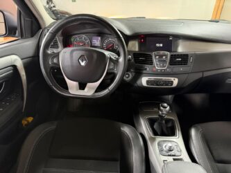 RENAULT LAGUNA ESTATE 2.0 dCi 130 Energy eco2 Zen complet