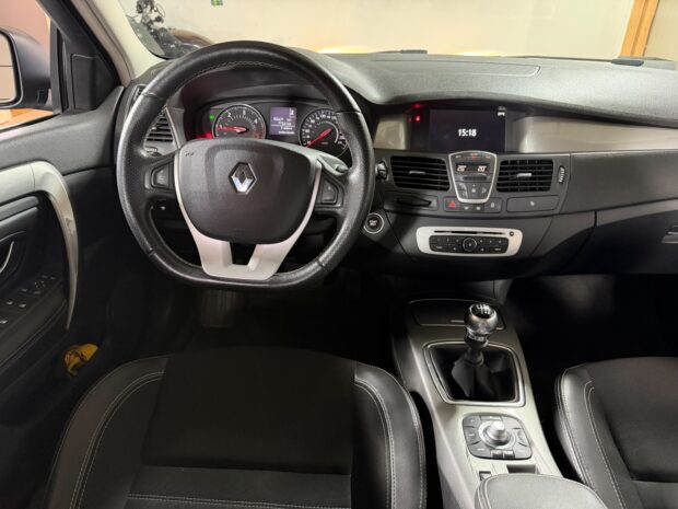 RENAULT LAGUNA ESTATE 2.0 dCi 130 Energy eco2 Zen complet
