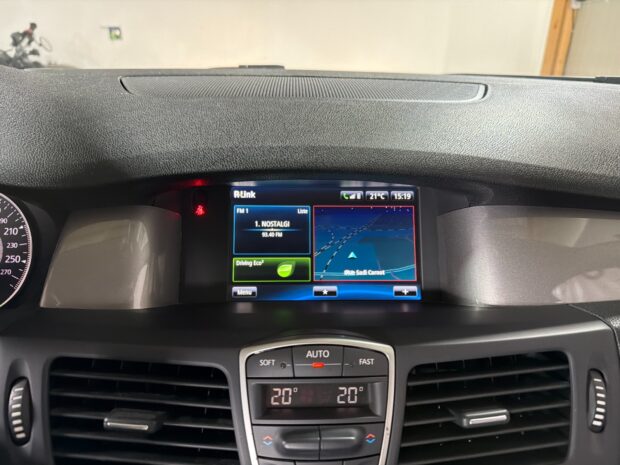 RENAULT LAGUNA ESTATE 2.0 dCi 130 Energy eco2 Zen complet